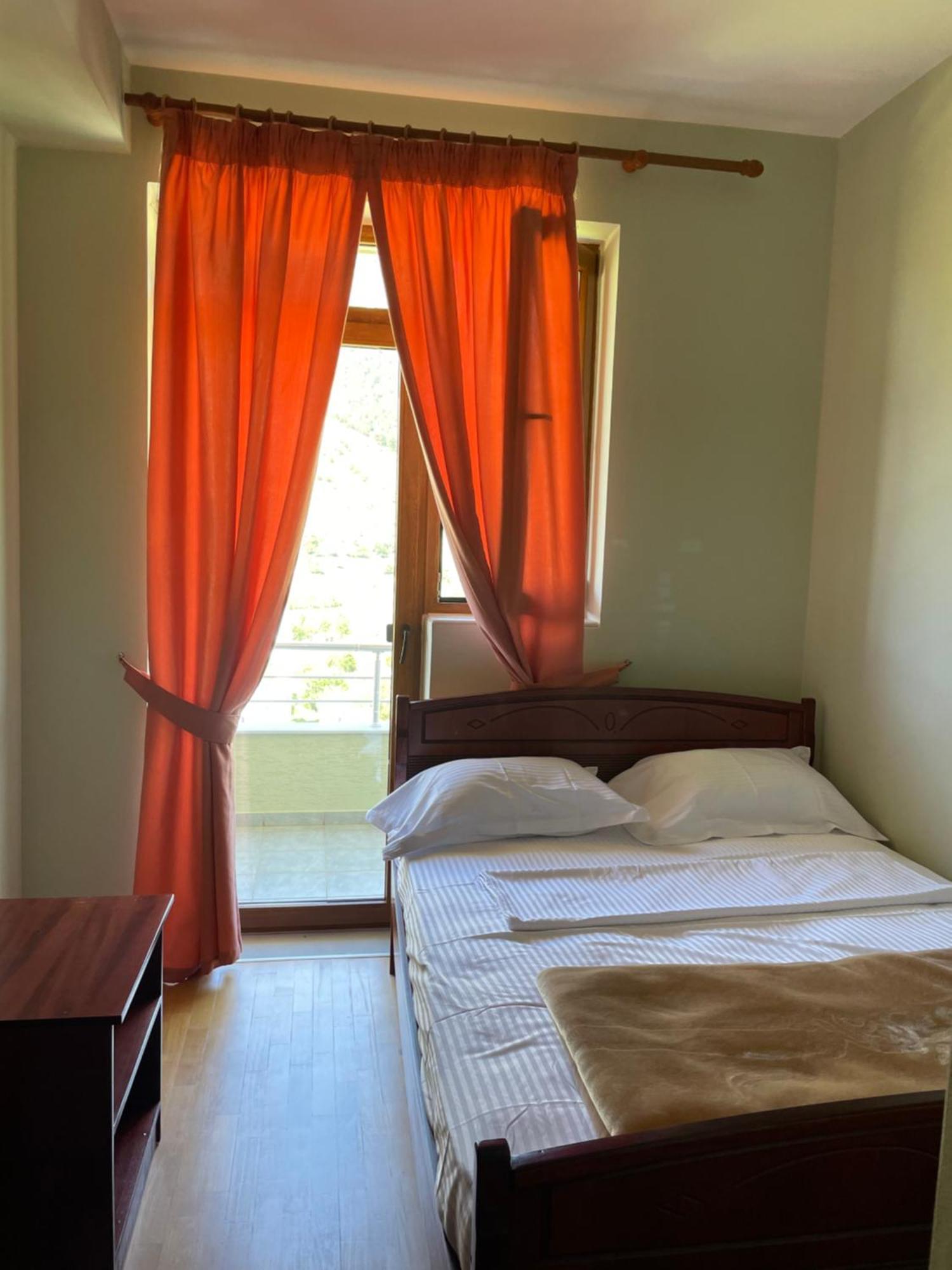 Lura Hotel Fushe-Lure Luaran gambar