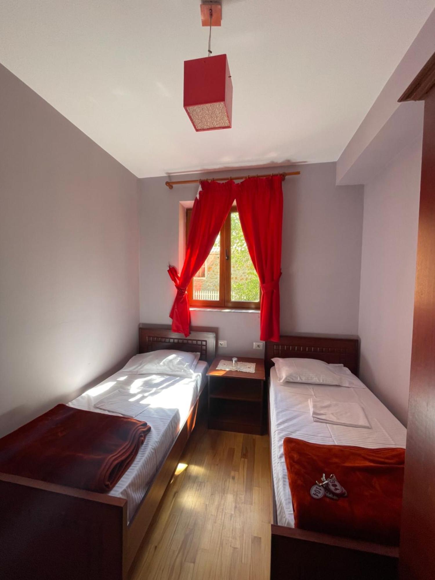 Lura Hotel Fushe-Lure Luaran gambar